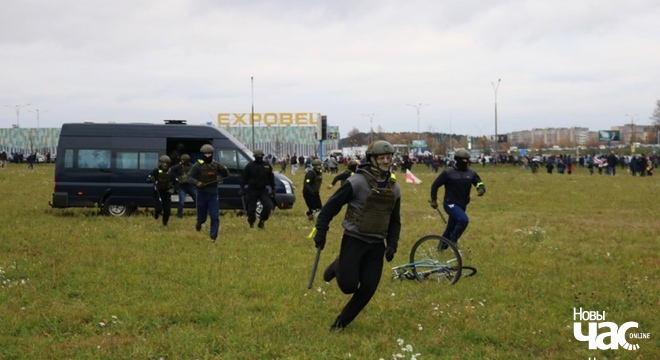 «Суд працягваўся 1,5-2 хвіліны» — затрыманы пасля Маршу на «Дзяды» прыгадвае, як гэта было «Суд працягваўся 1,5-2 хвіліны» — затрыманы пасля Маршу на «Дзяды» прыгадвае, як гэта было