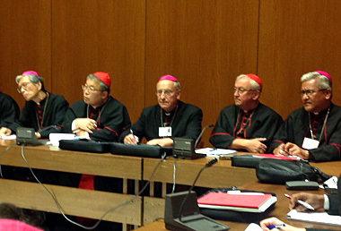 2/5 2014_10_10_synode_02.jpg