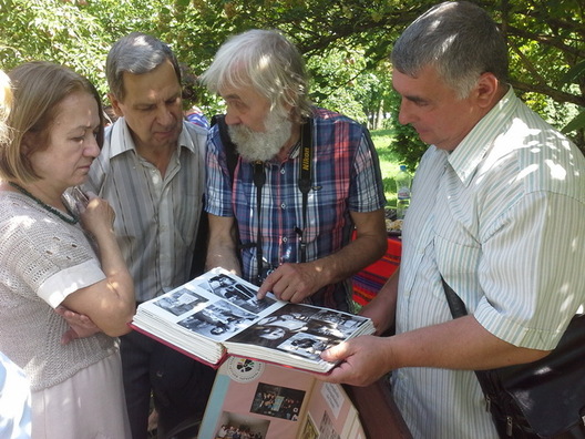 Наталля Адамовіч, Міхаіл Пастухоў, Яўген Коктыш і Аляксандр Тамковіч Наталля Адамовіч, Міхаіл Пастухоў, Яўген Коктыш і Аляксандр Тамковіч