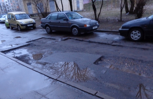 4/7 dsc01925__logo.jpg