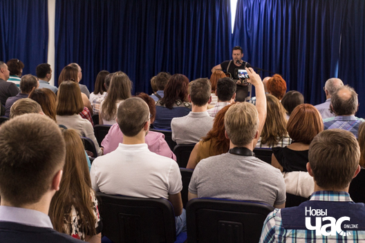 3/6 img_4635_logo.jpg