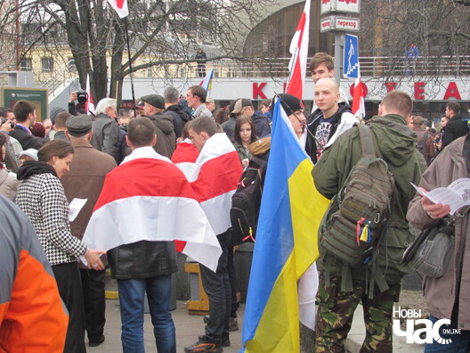 6/17 img_6439_logo.jpg