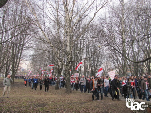 15/17 img_6486_logo.jpg