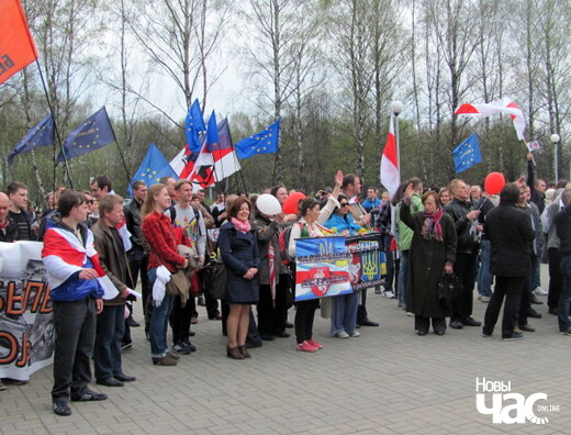 3/11 img_6698_logo.jpg