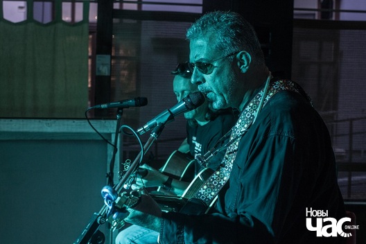 8/13 img_6806_logo.jpg