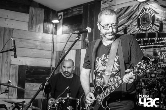 2/10 img_9429_logo.jpg