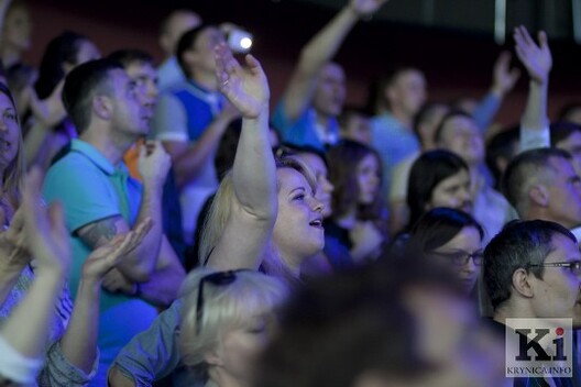 4/7 malitva_za_bielarusj_8_900x600.jpg