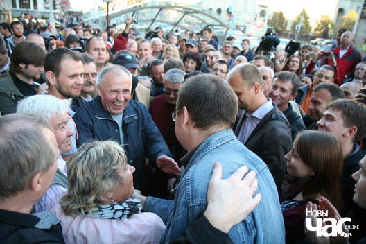 15/17 pikiet_statkievic_16_logo.jpg