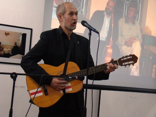 Спявае Андрэй Мельнікаў Спявае Андрэй Мельнікаў