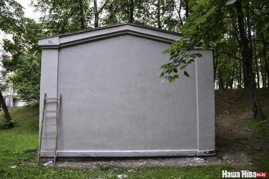 Сёння ад партрэта ўжо не засталося сляда. Фота Кірылы Хілька Сёння ад партрэта ўжо не засталося сляда. Фота Кірылы Хілька