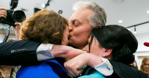 Што вядома пра новаабранага прэзідэнта Літвы і яго сям'ю