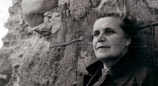 "Ларыса Геніюш важная, раз зносяць яе помнікі" Унук Ларысы Геніюш: «Помнікі можна прыбраць, але тое, што ў сэрцах людзей, ніхто не забярэ»