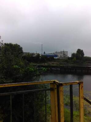 «Гомельшпалеры» зноў працуюць з 1 ліпеня 2018 года. Фота ok.ru «Гомельшпалеры» зноў працуюць з 1 ліпеня 2018 года. Фота ok.ru