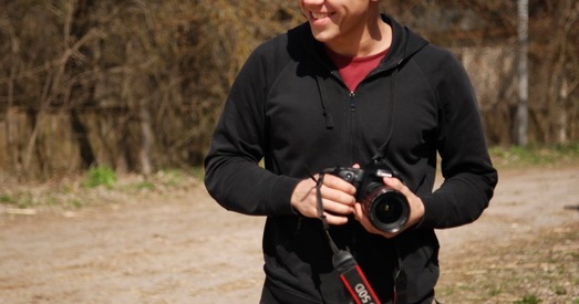 Фатограф Уладзь Грыдзін — на волі!