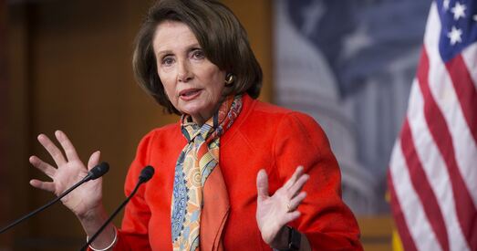 Нэнсі Пэлосі збіралася на Тайвань. Кітайскі прапагандыст прыгразіў, што яе самалёт саб’юць