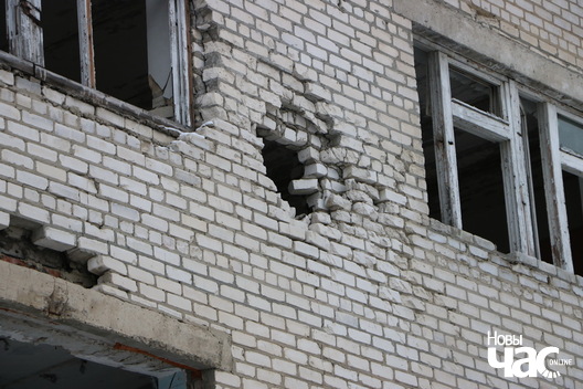 20/27 img_0145_1_logo.jpg