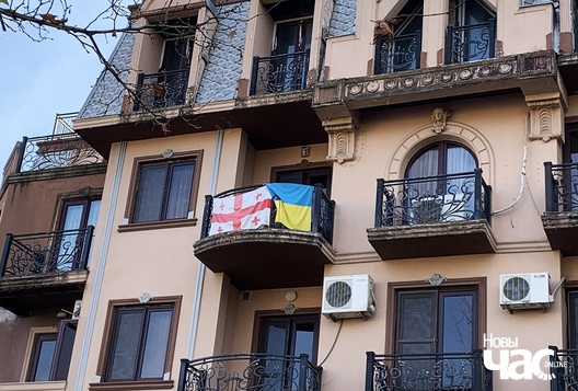 7/8 img_0175_3_logo.jpg