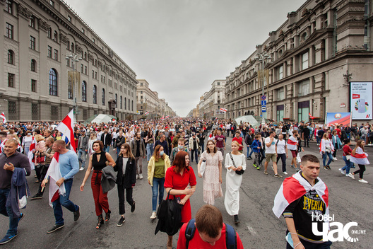 20/20 img_0228_logo.jpg