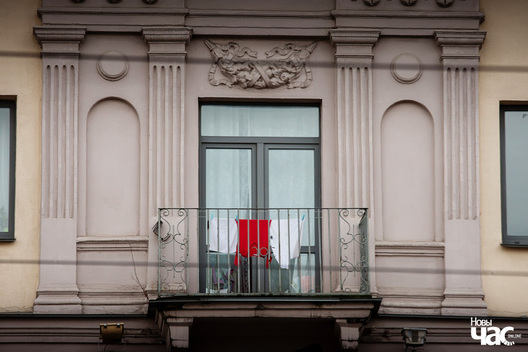 img_0380_logo_1.jpg img_0380_logo_1.jpg