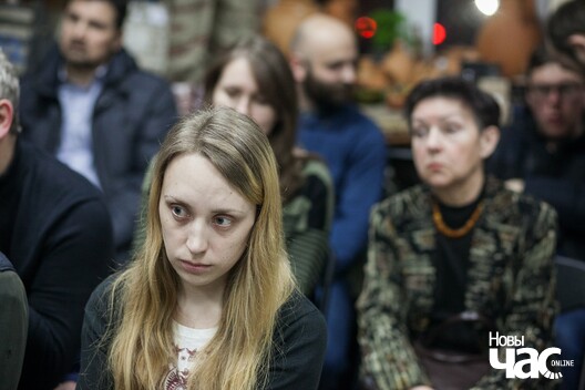 8/9 img_0534_logo.jpg