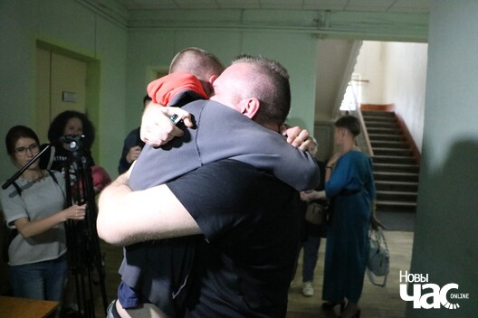 7/21 img_0687_1024x683_logo.jpg