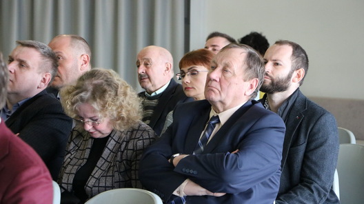 7/7 img_0707_1_logo.jpg