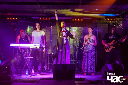 img_1202_2_logo.jpg img_1202_2_logo.jpg