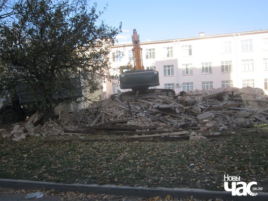 img_1215_1_logo.jpg img_1215_1_logo.jpg