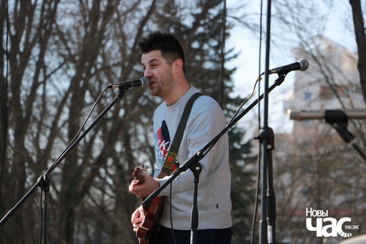 7/8 img_1286_1500x1000_logo.jpg