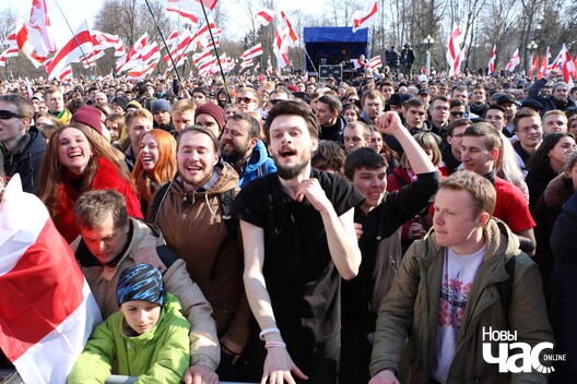 8/8 img_1341_1500x1000_logo.jpg