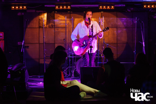 9/22 img_1522_logo.jpg