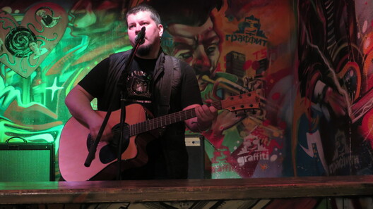 12/26 img_1789_logo.jpg