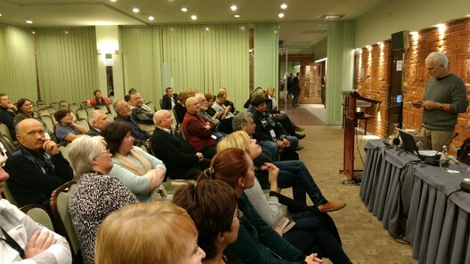 5/5 img_20171020_201806686_logo.jpg