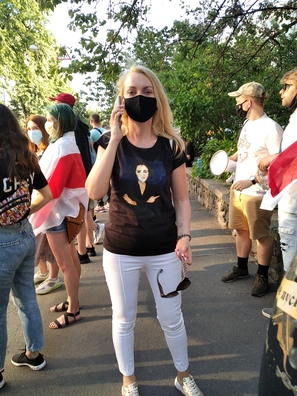 18/23 img_20200619_185934_logo.jpg