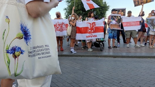 4/27 img_20210808_191613_logo.jpg