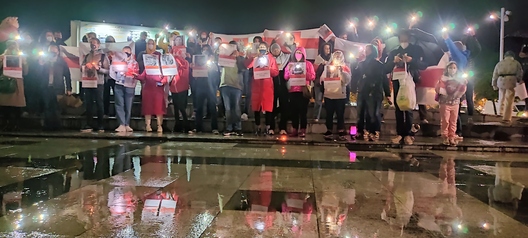 11/12 img_20211111_193447_logo.jpg