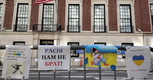 Як падзеі ва Украіне адбіваюцца на Беларусі. Каментары замежных медыя