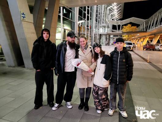 img_20251029_190917_625.jpg img_20251029_190917_625.jpg