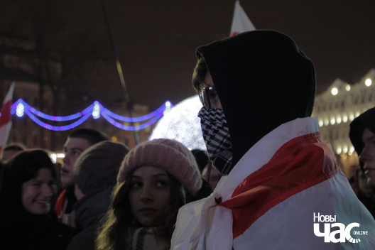 1/17 img_2151_1_logo.jpg