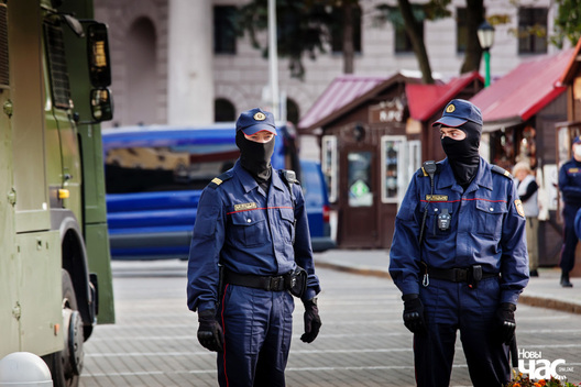 Ілюстрацыйнае фота. Сілавікі падчас пратэстаў 2020 года Ілюстрацыйнае фота. Сілавікі падчас пратэстаў 2020 года