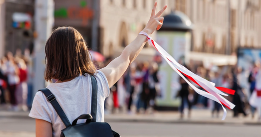 Пяць фактаў пра бел-чырвона-белы сцяг і герб "Пагоня"