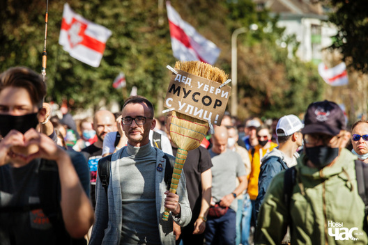 5/6 img_2608_logo_1.jpg