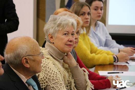 6/16 img_2762_1280x853_logo.jpg