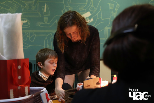 32/33 img_3440_2_logo.jpg