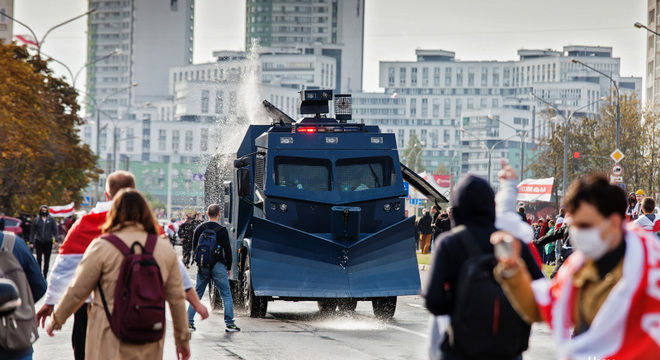 Ад «экстрэмізму» да несвабоды: як улада мяняе карціну свету беларусаў Ад «экстрэмізму» да несвабоды: як улада мяняе карціну свету беларусаў