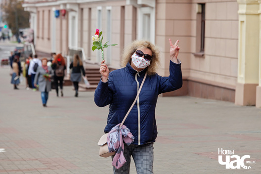 img_3711_logo.jpg img_3711_logo.jpg