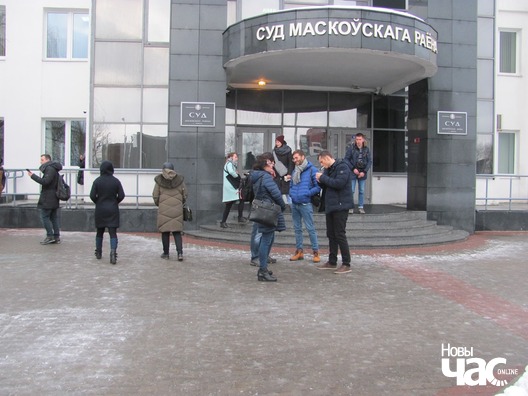 7/18 img_4067_logo.jpg