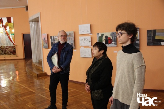 10/10 img_4294_1_logo.jpg