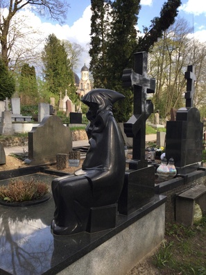 4/14 img_4786_logo.jpg