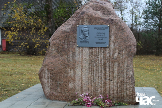 4/4 img_5216_logo.jpg